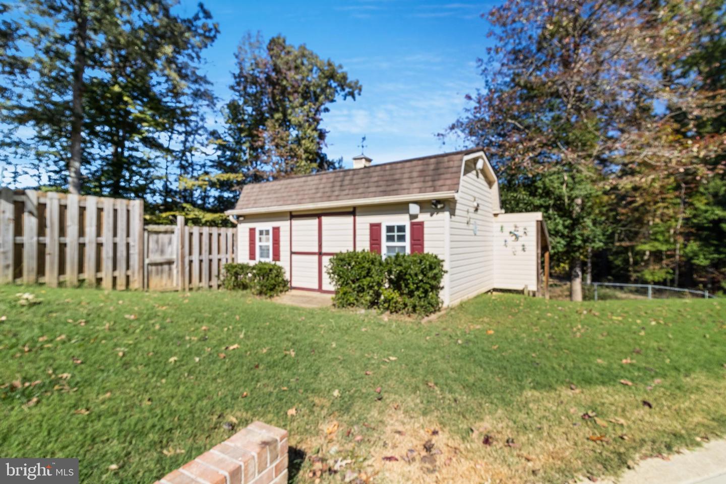 11670 GILBERT LN,LA PLATA,MD,20646,CHARLES - MDCH2040424